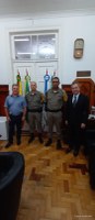 Câmara Municipal recebe representantes do Comando Rodoviário Estadual