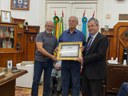 Legislativo Municipal realiza homenagem ao atleta Suly Cabral Machado e à médica Irene Araújo Peres