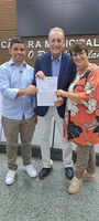 Prefeita Darlene Pereira protocolou o PLE 12, que autoriza a Santa Casa a receber recursos junto do Ministério Público Federal