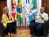 Presidente Rovam Castro apresenta prestação de contas do primeiro semestre de 2025.