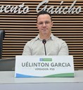 Uélinton Garcia de Freitas assume cadeira no Legislativo.